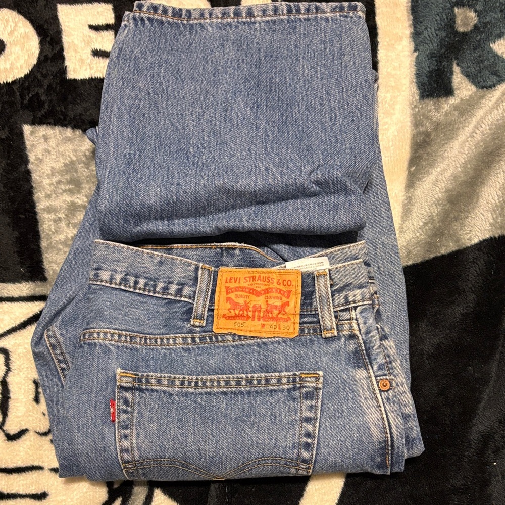 Levi's Classic Denim Jeans in Blue